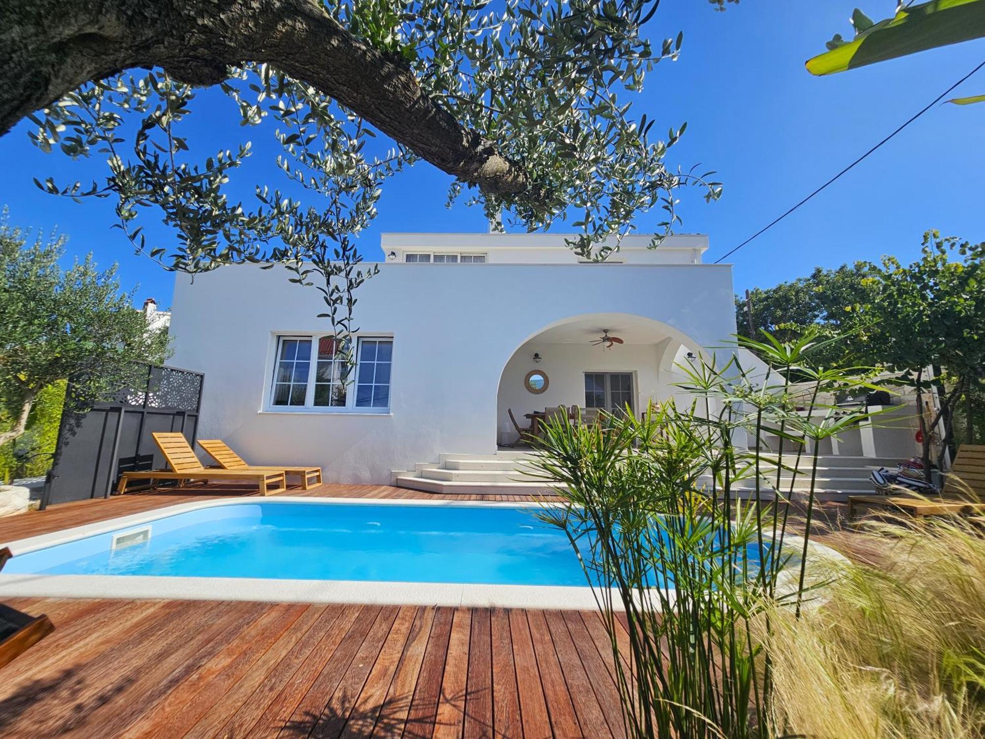 The Three Flowers Pool House Traù Esterno foto