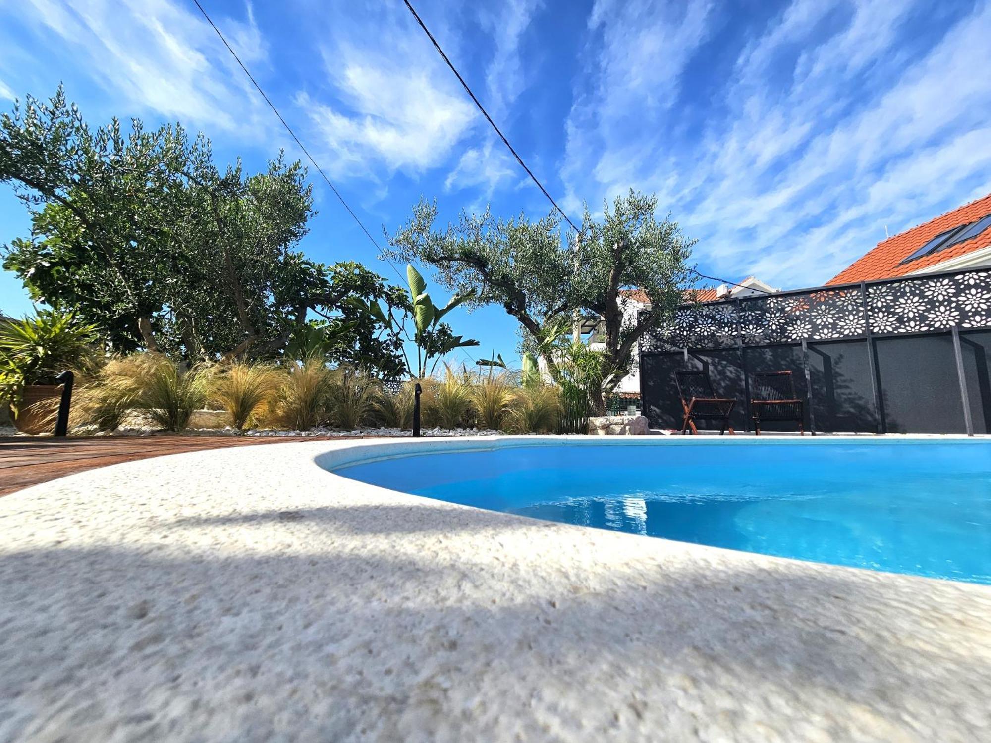 The Three Flowers Pool House Traù Esterno foto