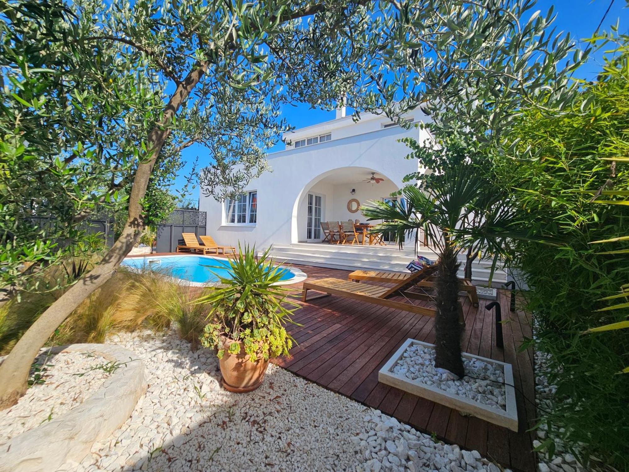 The Three Flowers Pool House Traù Esterno foto